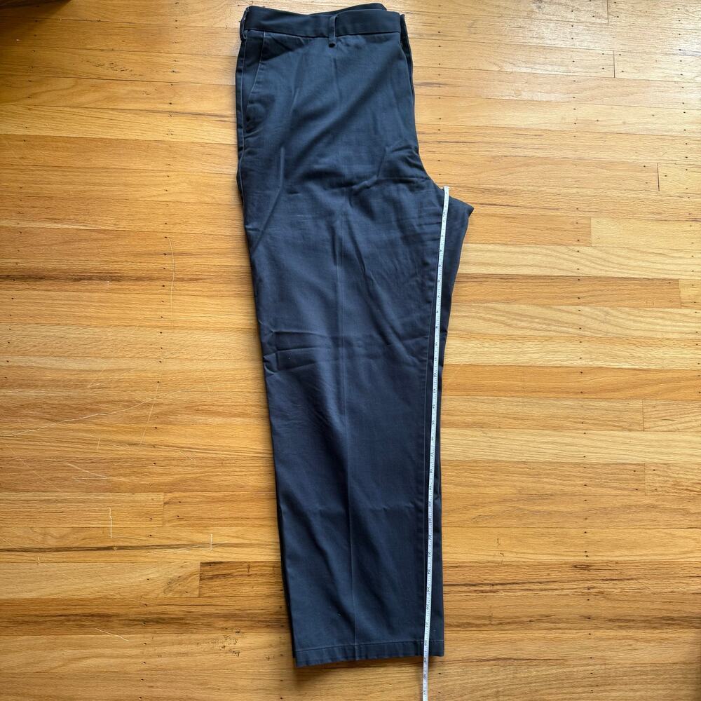 Goodthreads Men's Navy Blue Straight Leg Khaki's Chino Pants Size 42 x 30 - Picture 5 of 7